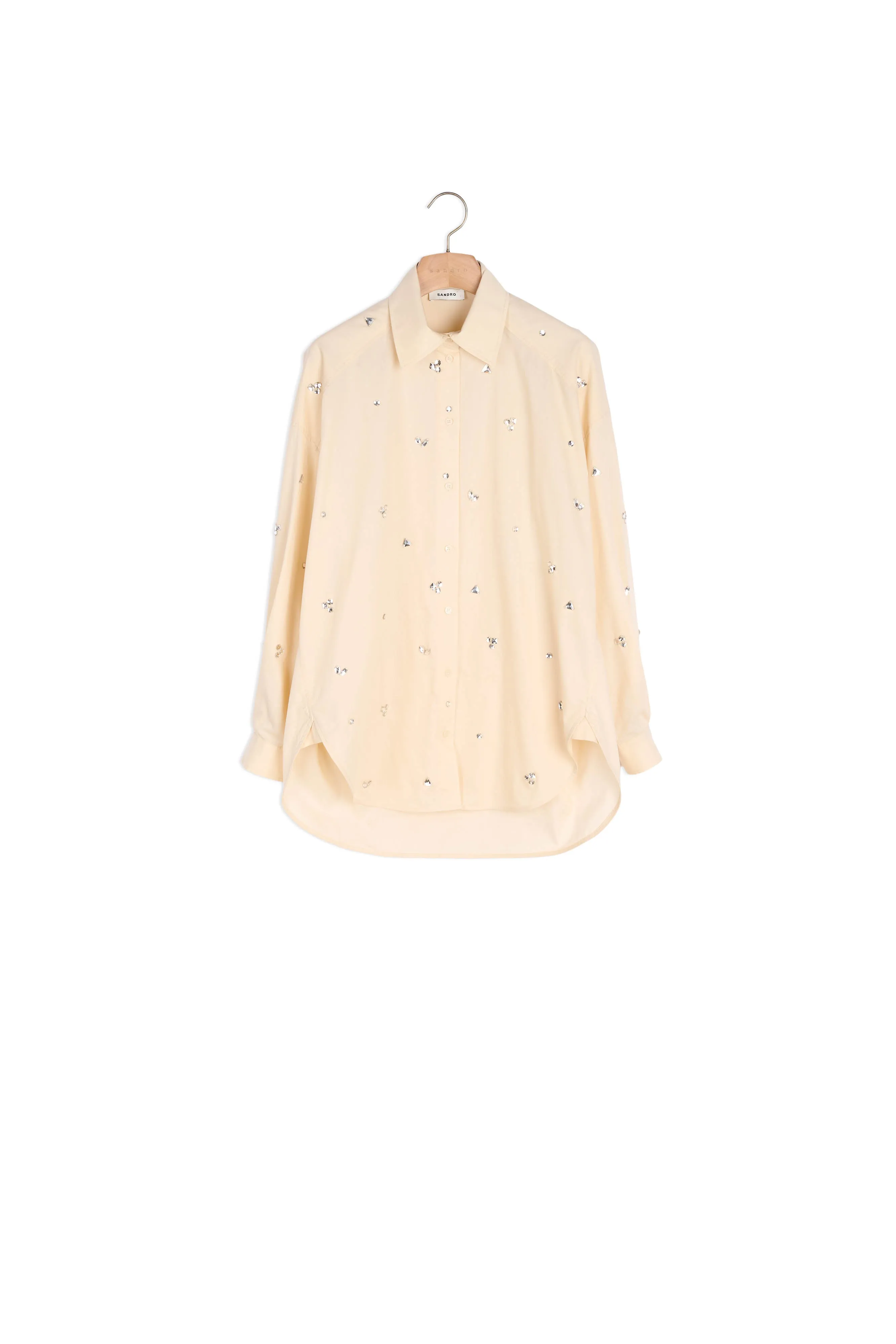 Chemise ornée de strass brodés à la main