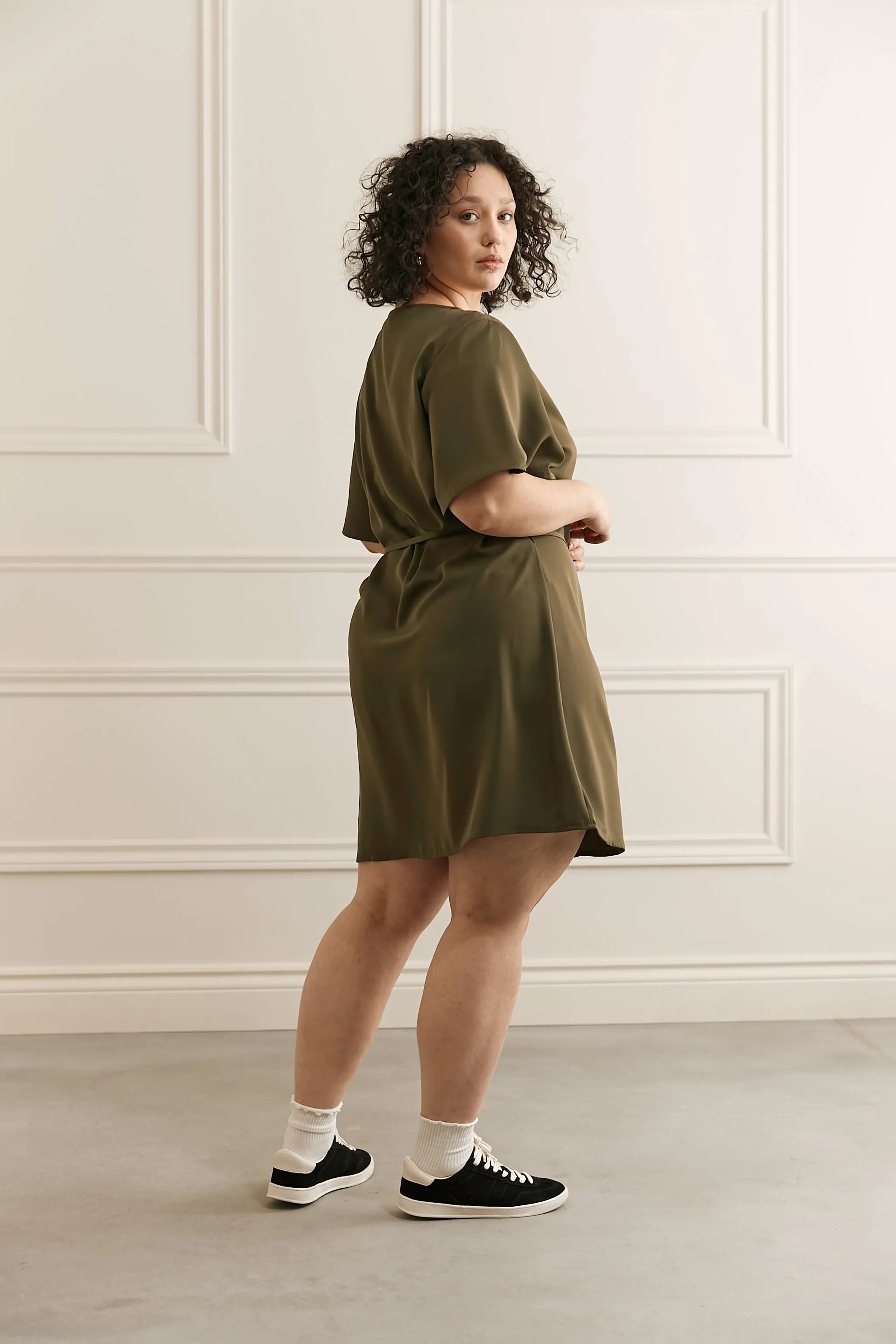Robe courte boutonnière - 2122 (Seconde Main)